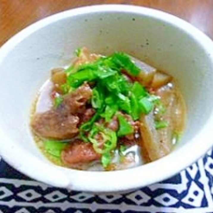 手がかかっても食べたい牛すじ煮
